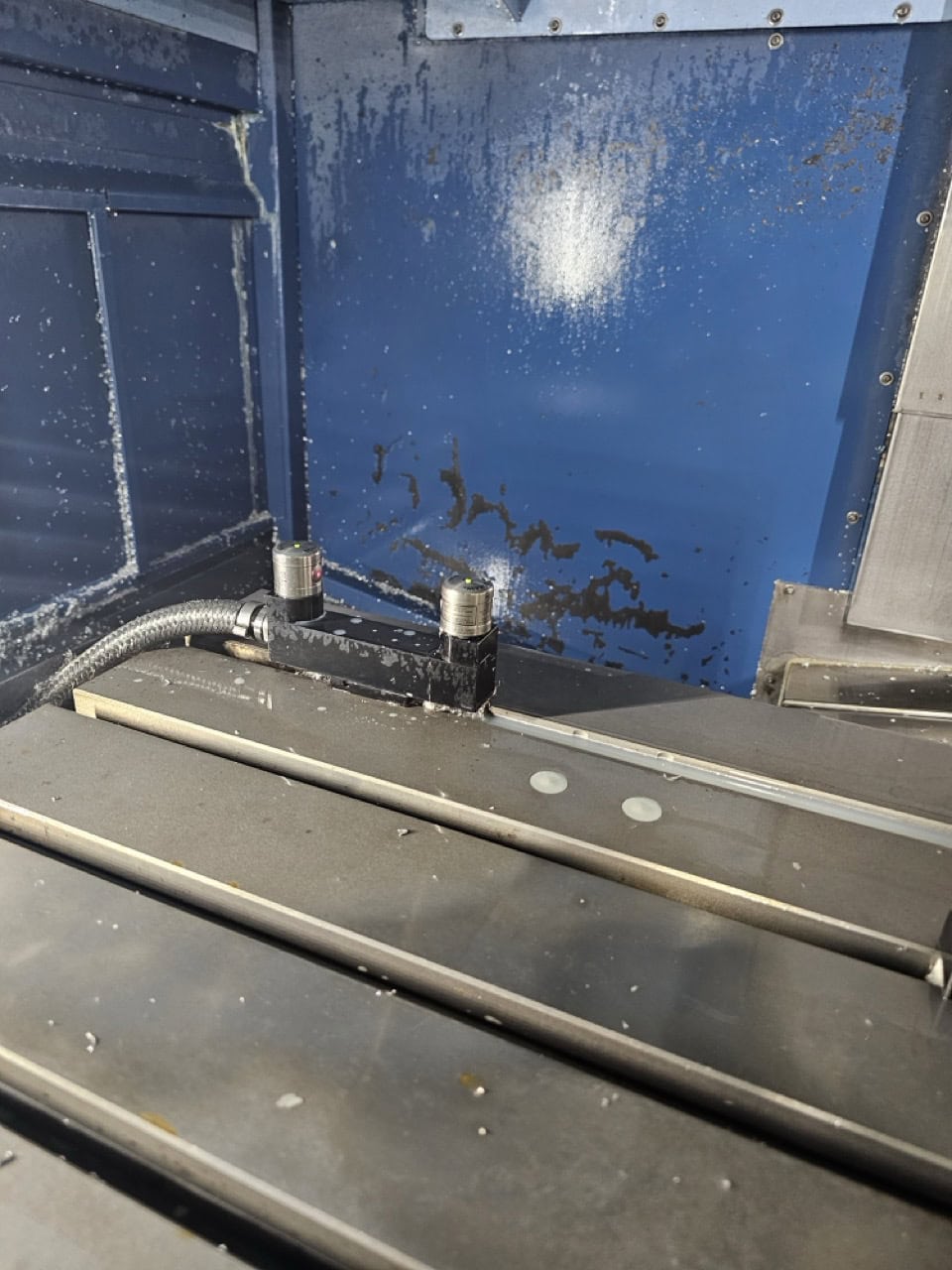 Matsuura VX-1000 VMC, 2017 - Coolant Through Spindle, 4th & 5th Axis Rotary Table - Image 3