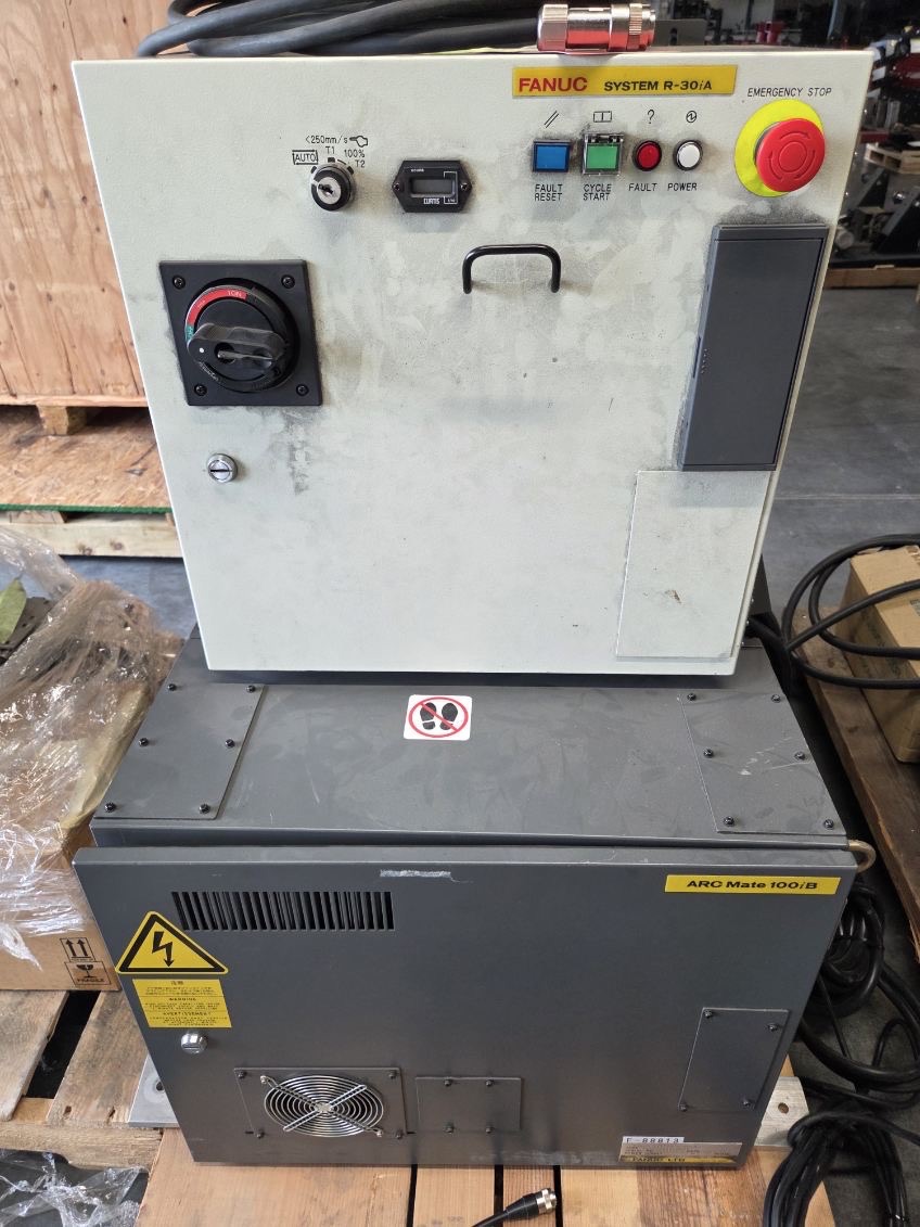 Fanuc ARC Mate 100iB/6S 1215-B811 Robotic Welding System, 2007 - Image 5