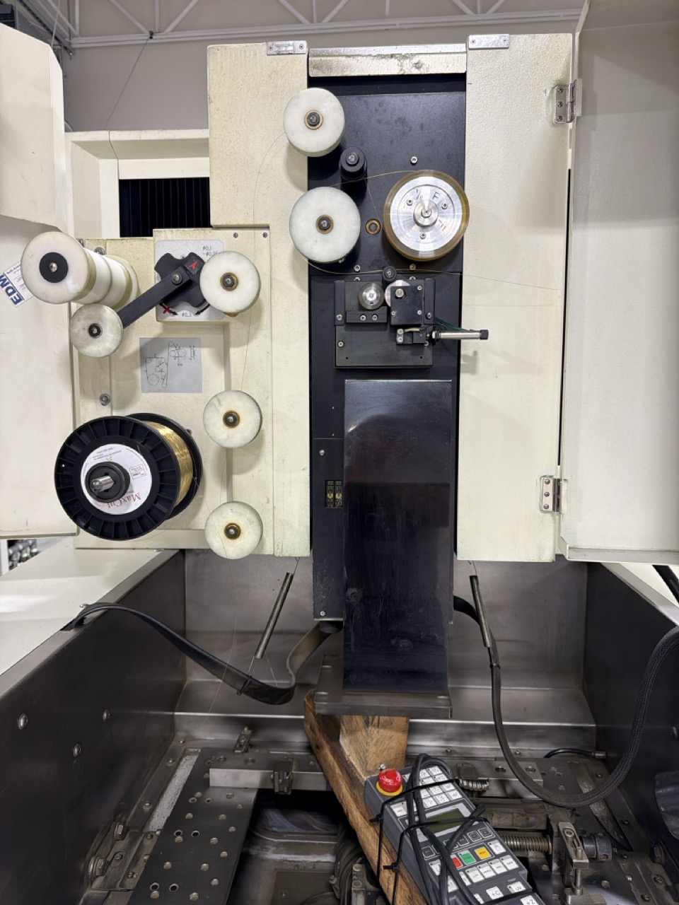 Makino U3 CNC Wire EDM Electrical Discharge Machine, 2013 - Image 10
