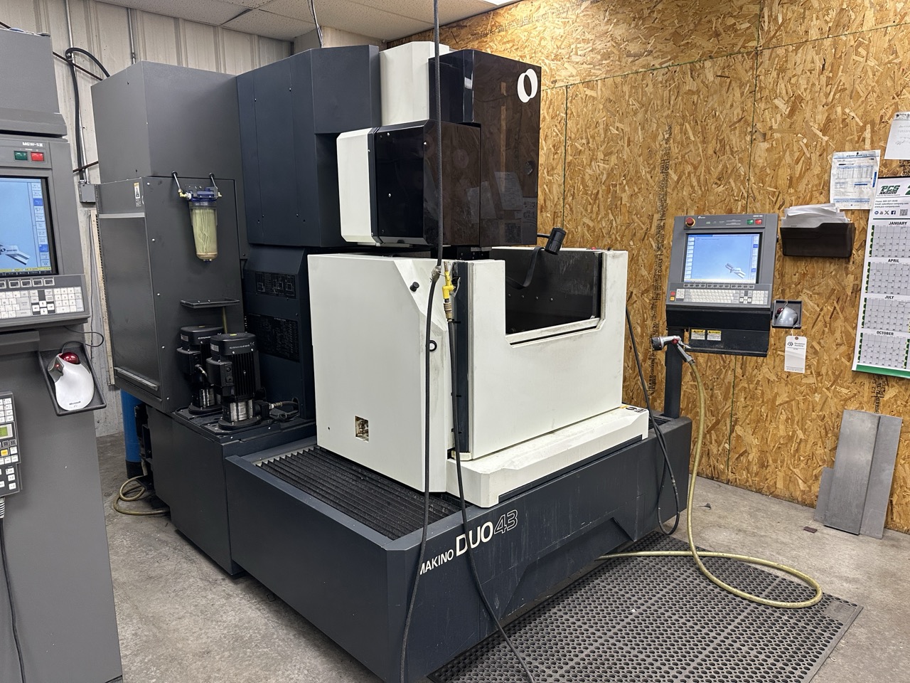 Makino Duo 43 CNC Wire EDM, 2011 - Image 2