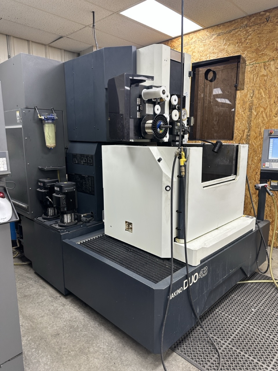 Makino Duo 43 CNC Wire EDM, 2011 - Image 10