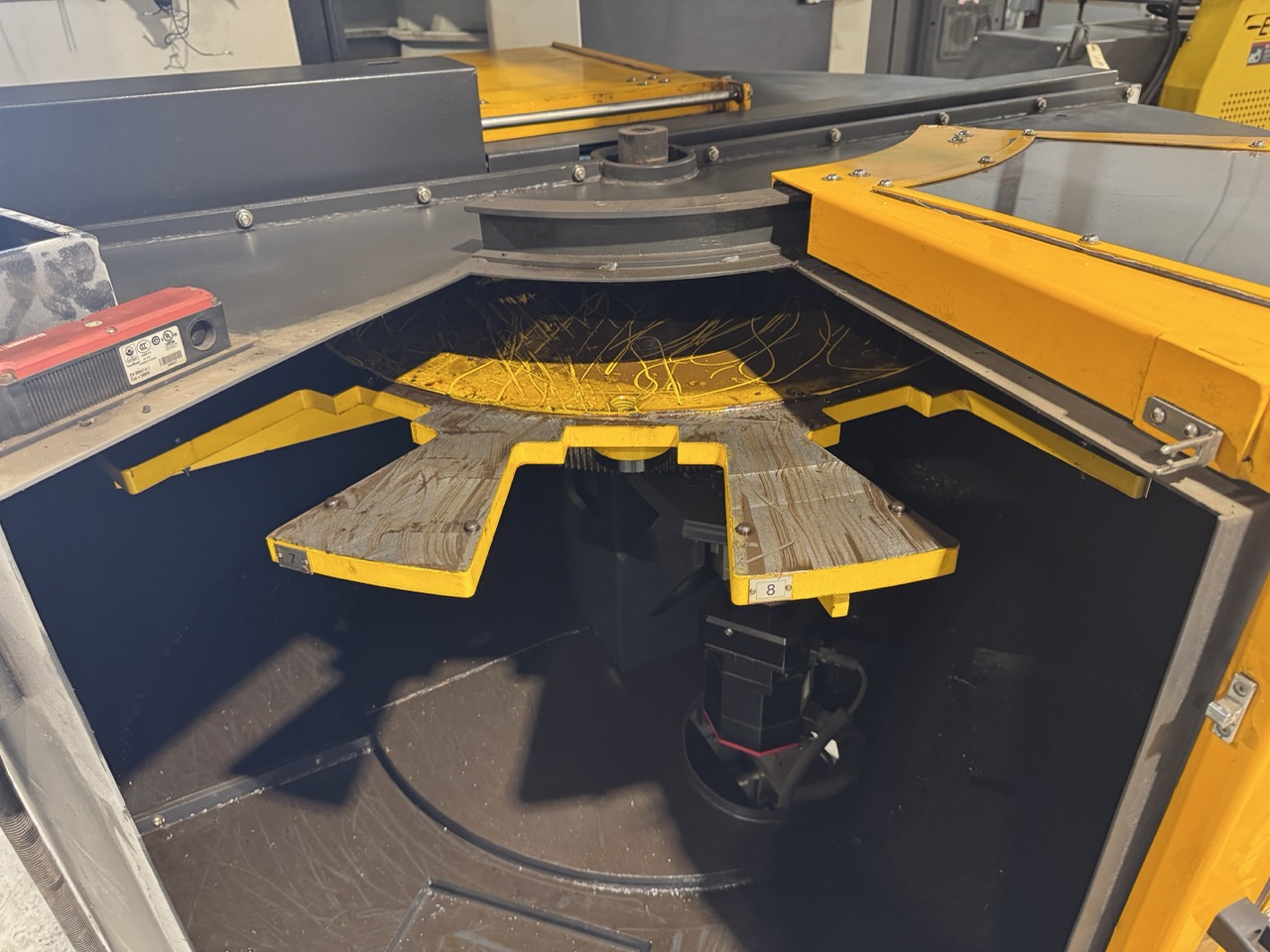 HNK NT-10/12F CNC Vertical Turret Lathe, 2019 - 39.4" Table, 49.2" Swing, Fanuc Control, 12 ATC - Image 6