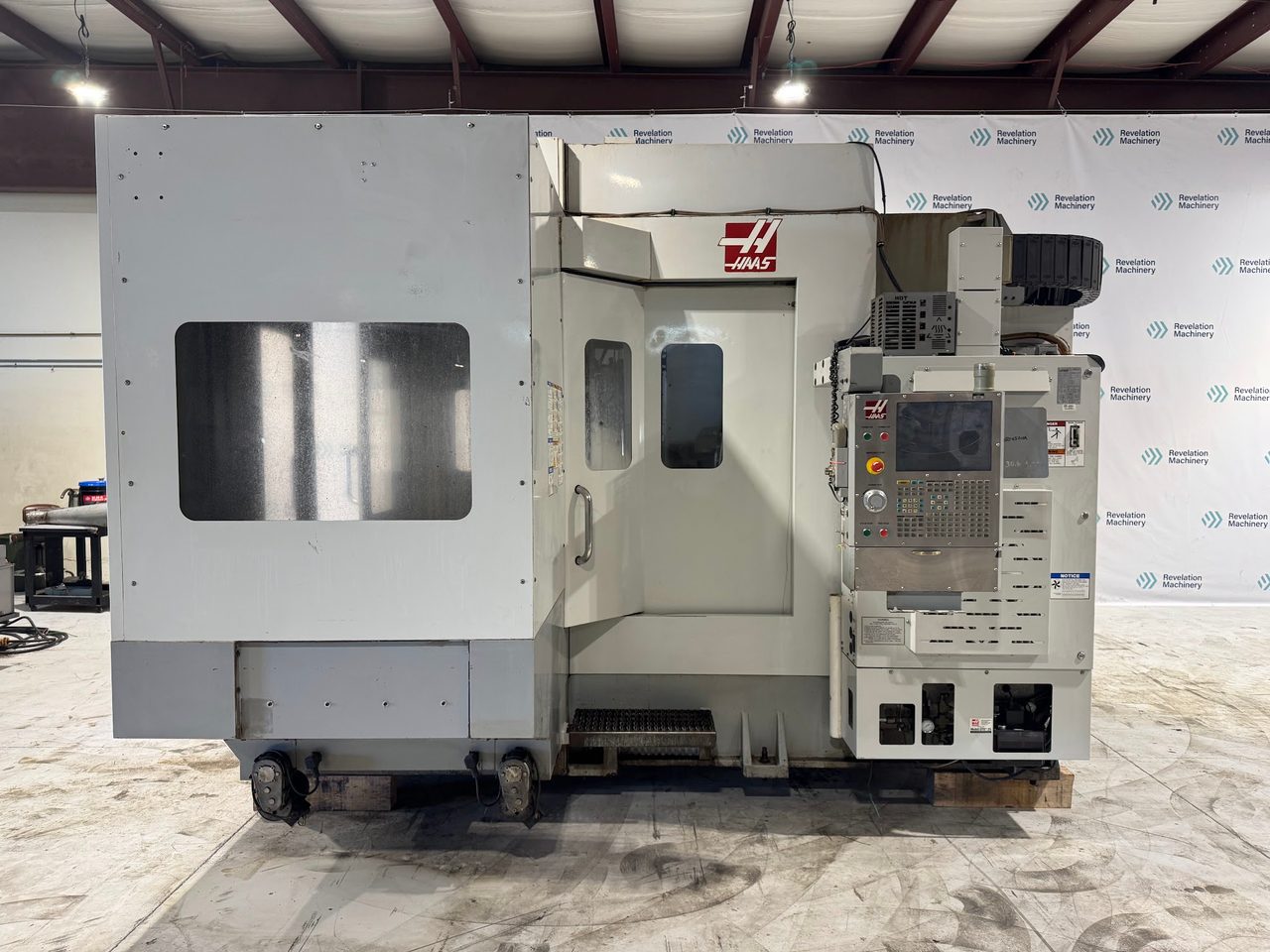 Haas EC-1600-4X CNC HMC, 2007 - Full 4th-Axis, CAT 50, TSC, Chip Conveyor