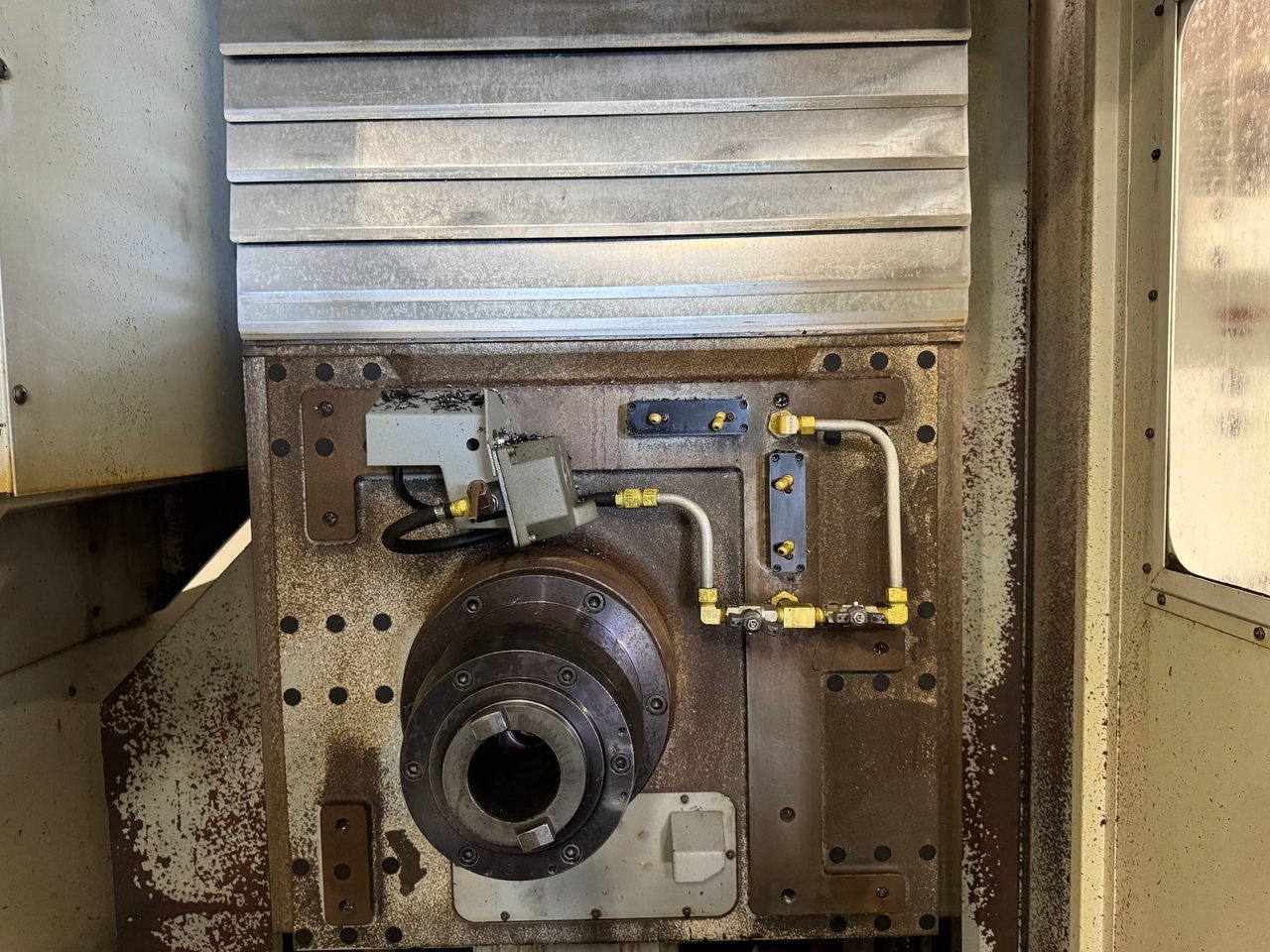Haas EC-1600-4X CNC HMC, 2007 - Full 4th-Axis, CAT 50, TSC, Chip Conveyor