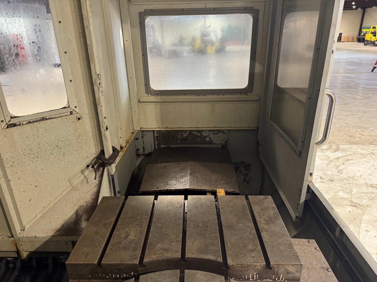 Haas EC-1600-4X CNC HMC, 2007 - Full 4th-Axis, CAT 50, TSC, Chip Conveyor