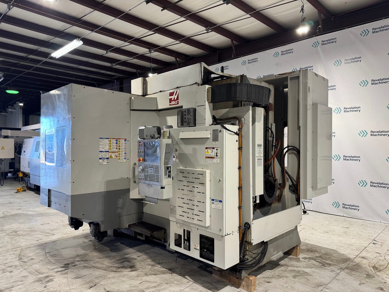 Haas EC-1600-4X CNC HMC, 2007 - Full 4th-Axis, CAT 50, TSC, Chip Conveyor