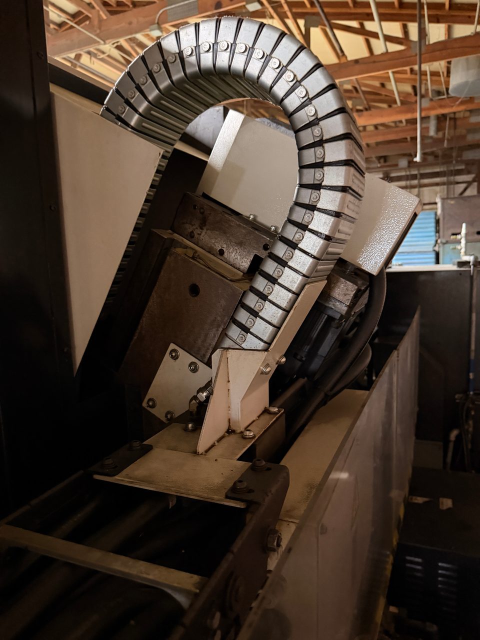 Mazak Slant Turn 50NR CNC Lathe, 2006 - 7.1" Bore, Chip Conveyor