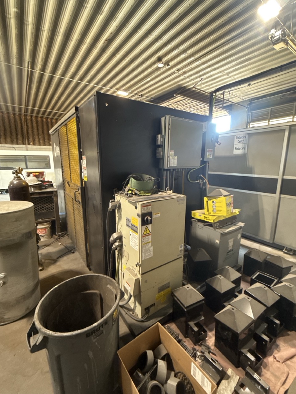 Miller PA350S Robotic Welding Workcell, 2013 - Image 2