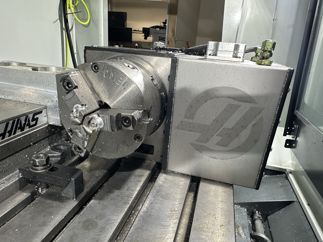 Haas VF-5SS 5 Axis VMC, 2021 - WIPS, Haas Rotary - Image 20