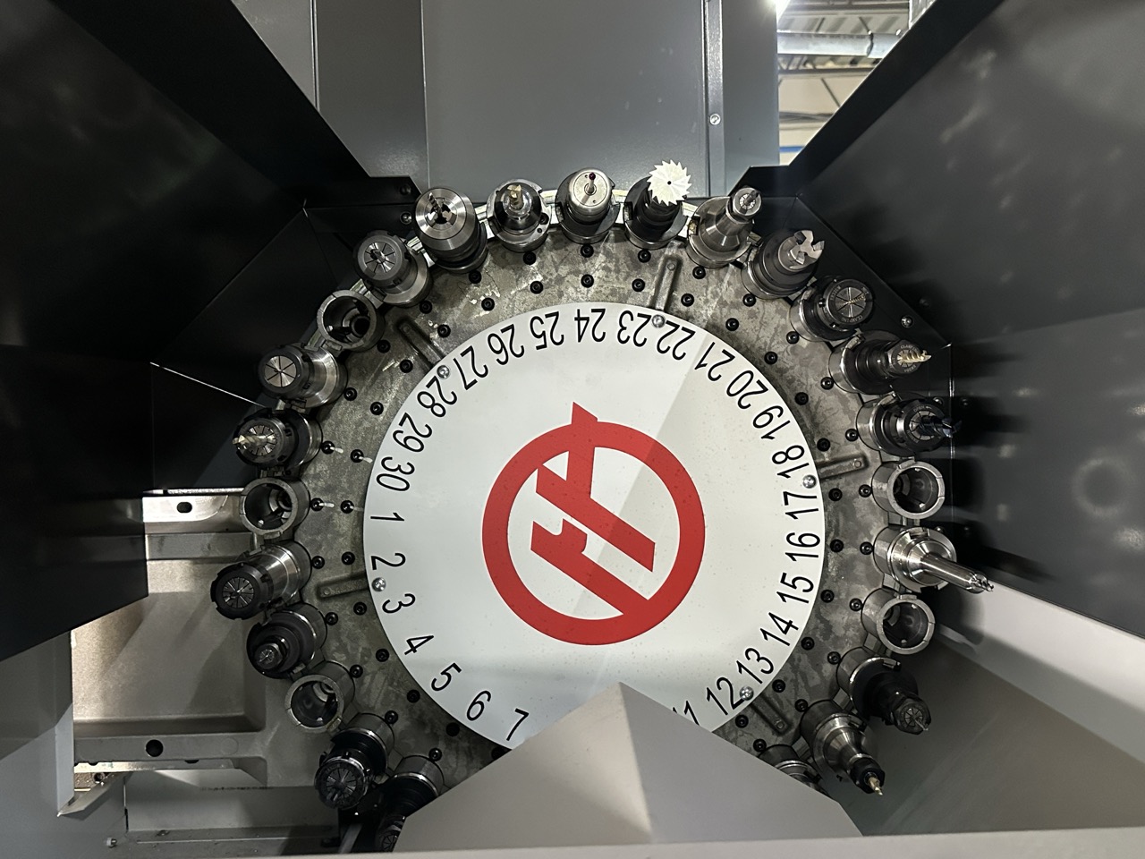 Haas VF-5SS 5 Axis VMC, 2021 - WIPS, Haas Rotary - Image 29