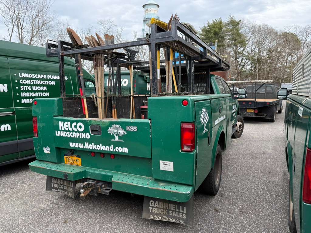 Ford F-450 Utility Truck, 2017 - 6.7L Power Stroke Diesel, Service Body, Dual Rear Wheel, Crew Cab, - Image 4