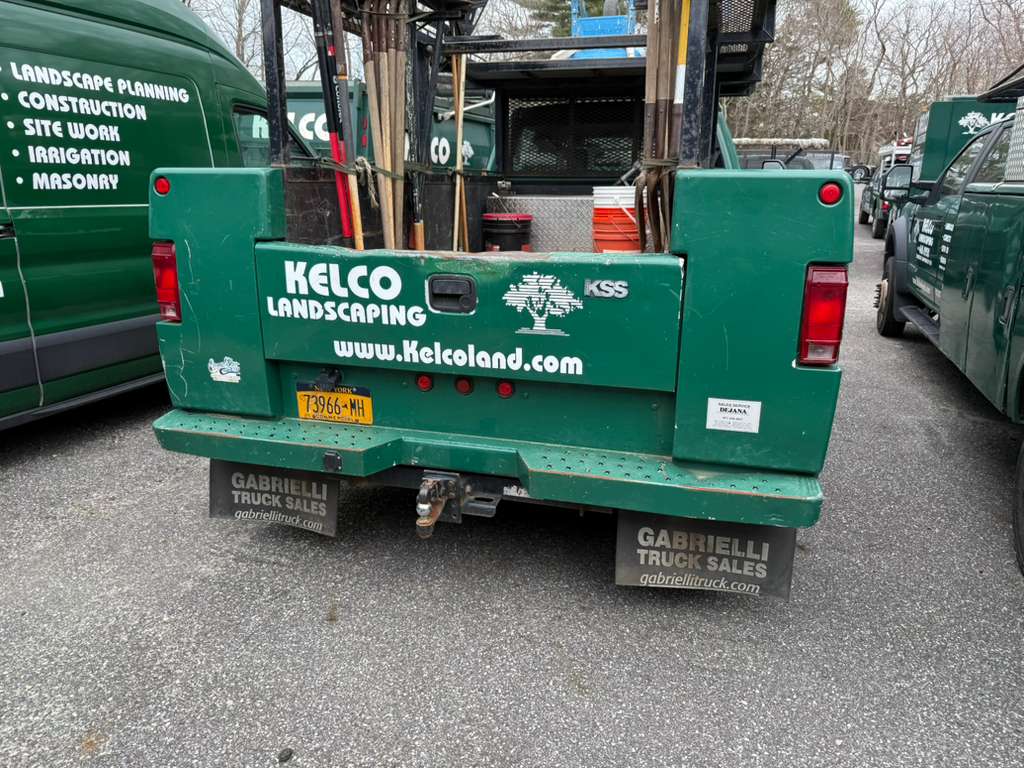 Ford F-450 Utility Truck, 2017 - 6.7L Power Stroke Diesel, Service Body, Dual Rear Wheel, Crew Cab, - Image 11