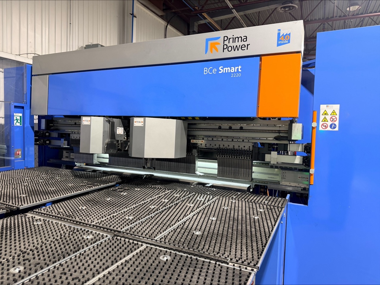 Prima BCe Smart 2220 Servo-electric Bending Cell, 2020 - ATC, Brush Table, Loading System - Image 6