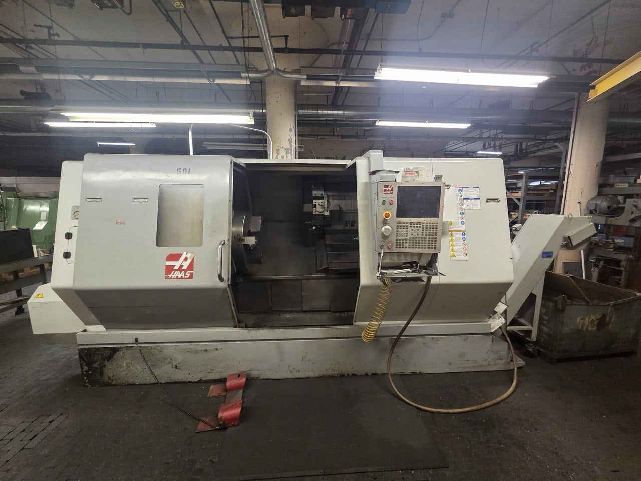 Haas SL‑40BB CNC Lathe, 2009 – 24″ Chuck, 4.5" Bar Cap, Tailstock