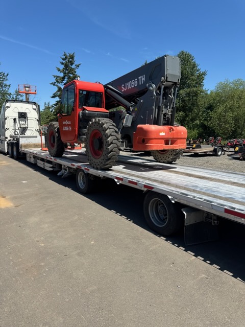 Skyjack SJ1056TH Telehandler Forklift, 2023 – 10,000 lb Capacity, 56' Reach, 4x4 Rough Terrain Telescopic Handler - Image 2