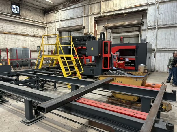 Akyapak 3ADM 1200 3-Spindle 10-Axis CNC Drilling Line, 2025 - 51" x 23" AST1300 Double Miter Bandsaw, Chip Conveyor, Transfer Tables - Image 3