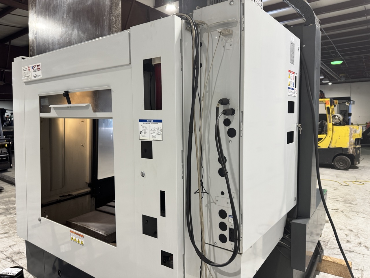 Haas VF-3SS CNC VMC, 2011 - 4 axis, Haas HRT-210 Rotary Table - Image 4