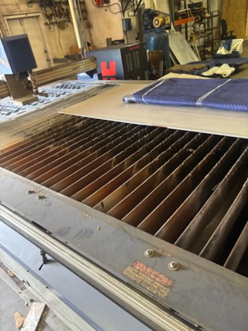 6' x 10' Messer Plasma Table, 2007 - Hypertherm HPR260 - Image 6