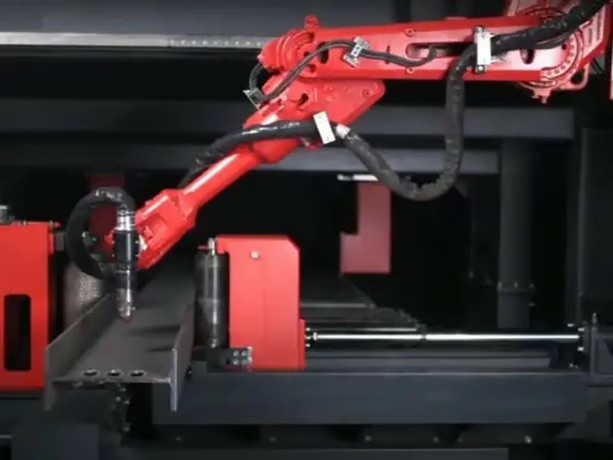 Akyapak Hare 6+2-Axis Robotic Plasma Cutting Machine, 2025 - Never Installed, Dust and Fume Collection Unit, Hypertherm XPR-300 Truehole Plasma System - Image 5