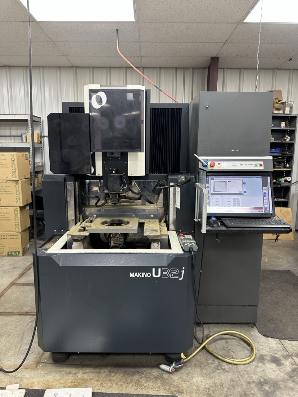 Makino U32J CNC Wire EDM, 2013 - Image 6