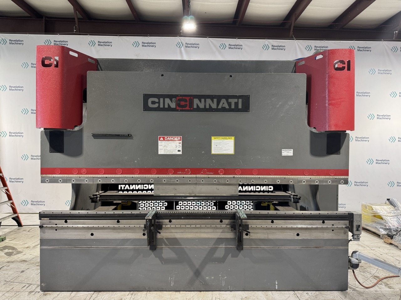 175 Ton x 10' Cincinnati Hydraulic CNC Press Brake, 2020 – Baseform Press Brake w/ Touchscreen Control, CNC Crowning & Multi-Axis Backgauge