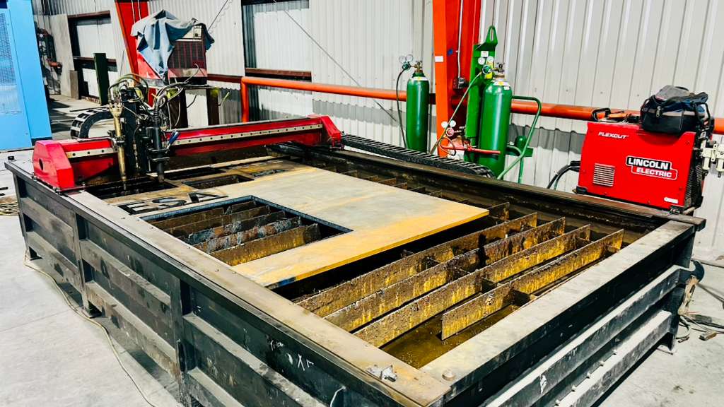 5' x 10' Lincoln Torchmate CNC Plasma Table, 2011 - Flexcut 125, Torch Height Control