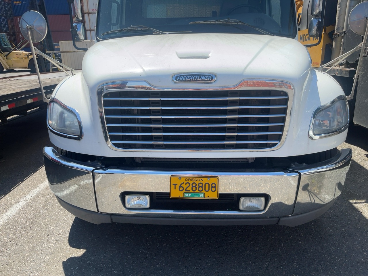 Freightliner M2 106 Medium Duty Truck, 2017 – Cummins Diesel, Allison Automatic, Air Brakes, Class 6/7 Commercial Chassis - Image 3
