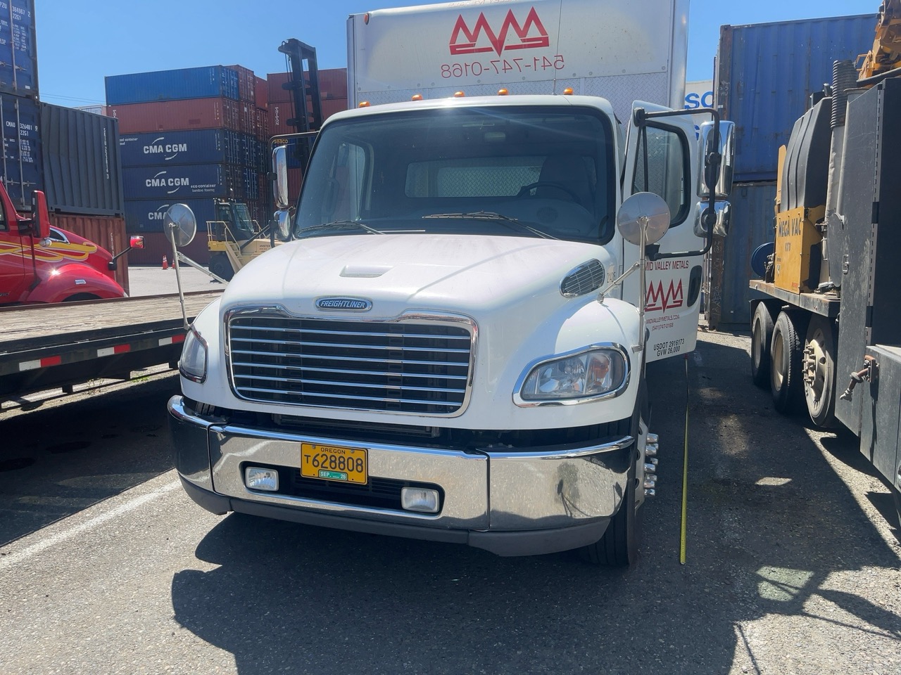 Freightliner M2 106 Medium Duty Truck, 2017 – Cummins Diesel, Allison Automatic, Air Brakes, Class 6/7 Commercial Chassis - Image 5