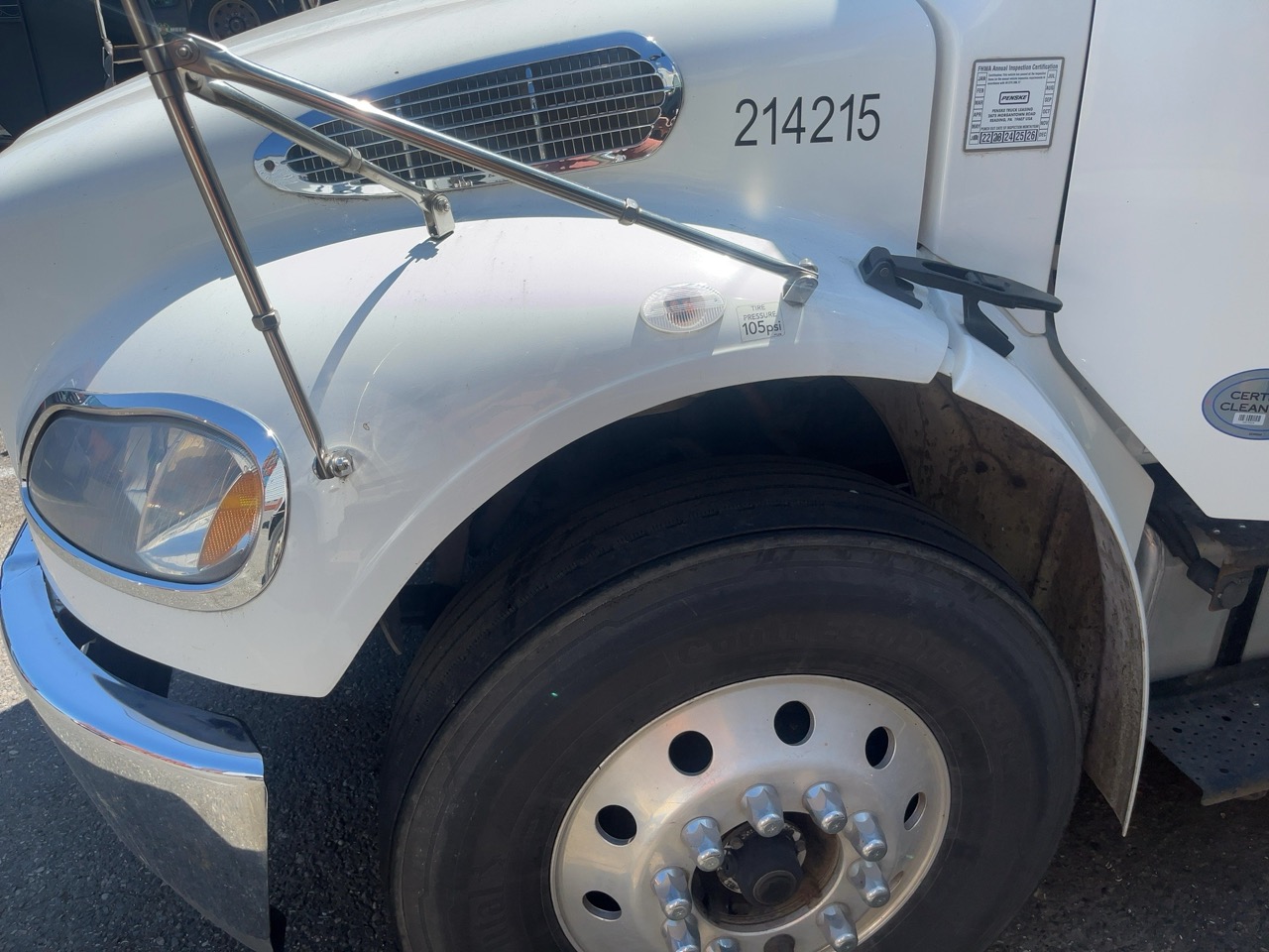 Freightliner M2 106 Medium Duty Truck, 2017 – Cummins Diesel, Allison Automatic, Air Brakes, Class 6/7 Commercial Chassis - Image 6