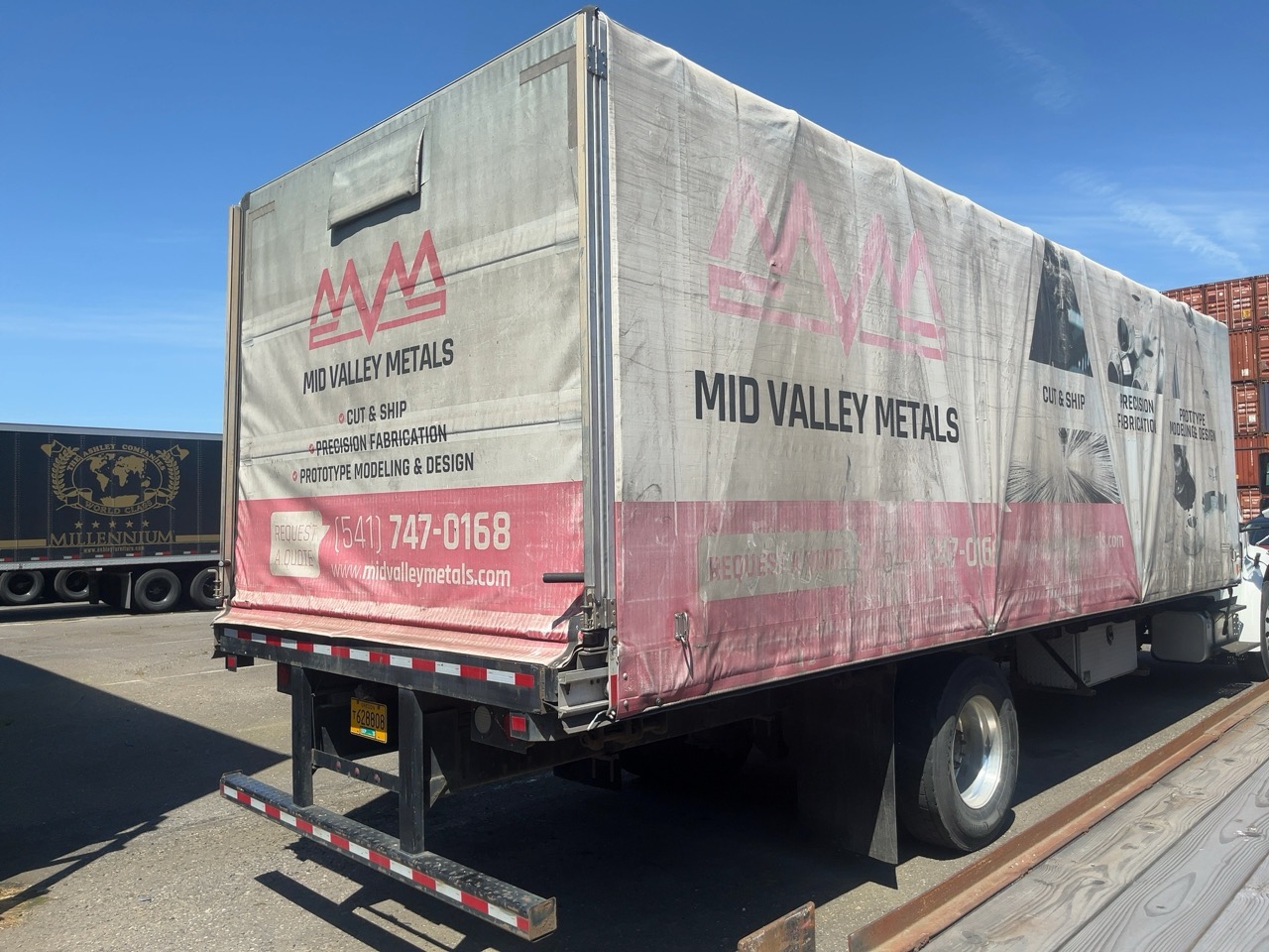 Freightliner M2 106 Medium Duty Truck, 2017 – Cummins Diesel, Allison Automatic, Air Brakes, Class 6/7 Commercial Chassis - Image 15