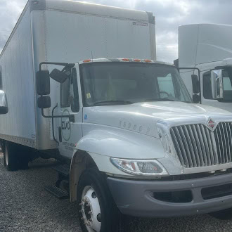International 4300 Medium-Duty Straight Truck, 2018 – 24' Box Truck, Cummins Diesel, Allison Automatic - Image 8