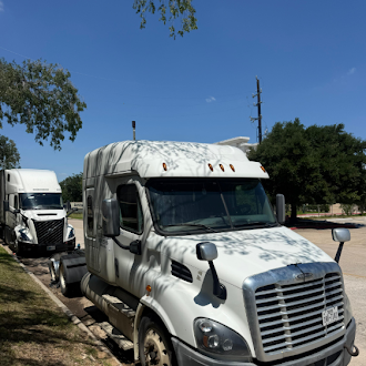 Freightliner Cascadia 125 Sleeper Truck, 2016 – Detroit DD15, Automatic / Manual, Tandem Axle Class 8 Semi Tractor - Image 6