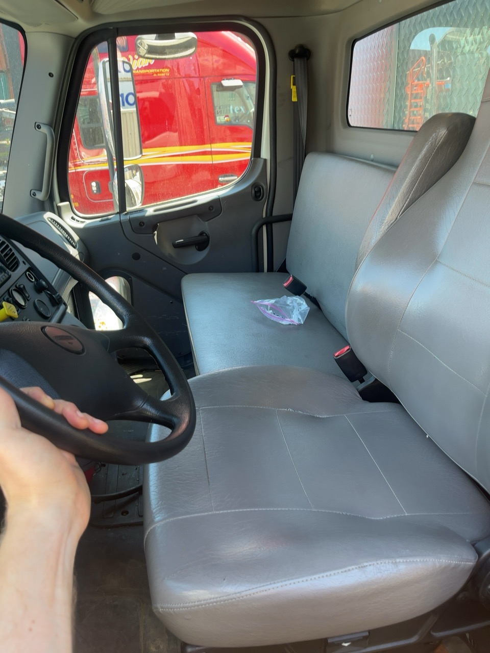 Freightliner M2 106 Medium Duty Truck, 2017 – Cummins Diesel, Allison Automatic, Air Brakes, Class 6/7 Commercial Chassis - Image 21