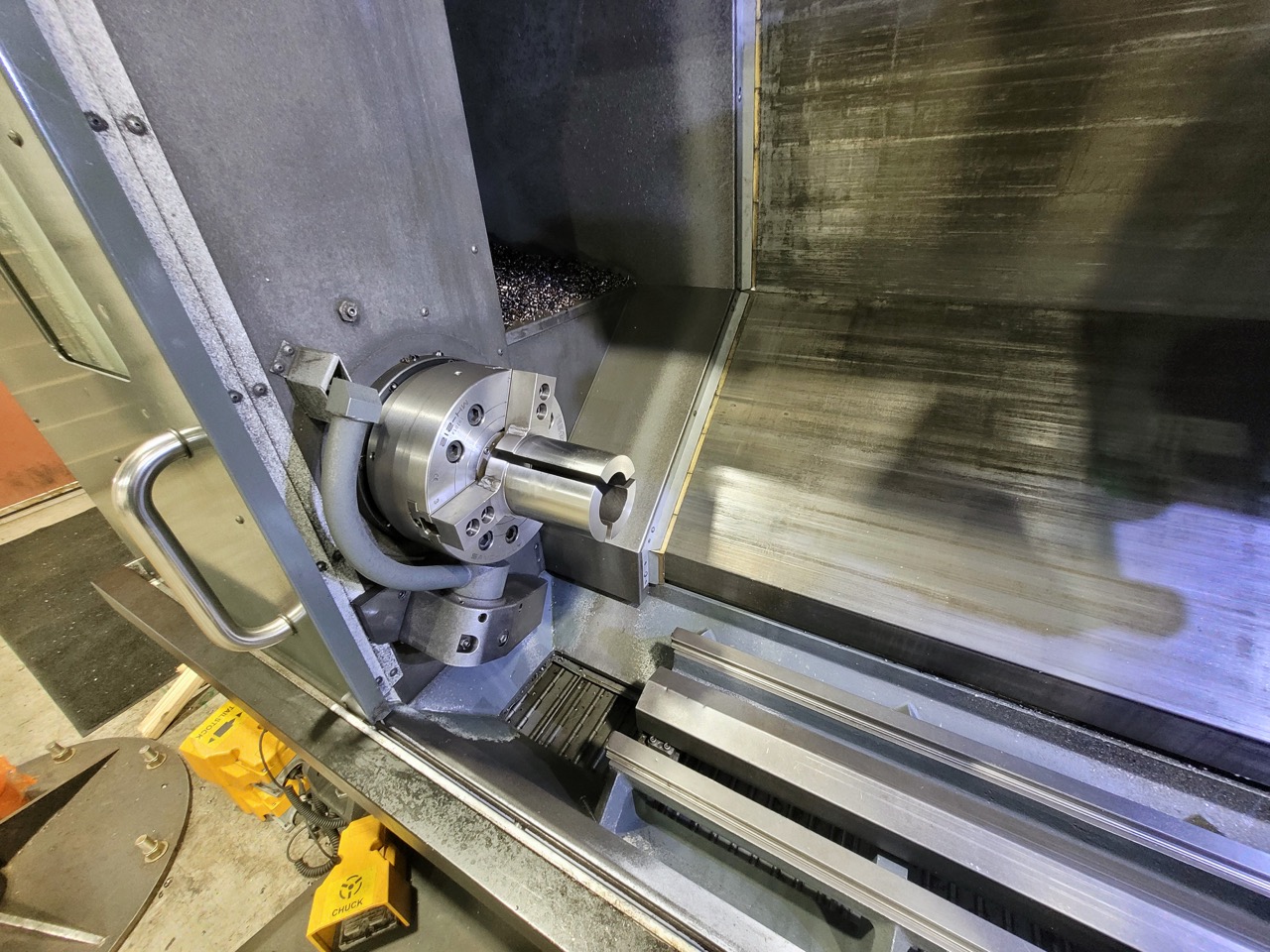 Haas ST-35LY CNC Lathe, 2020 - 62" Long Bed, 6K Live Tooling, Y-Axis, Tool Presetter - Image 6