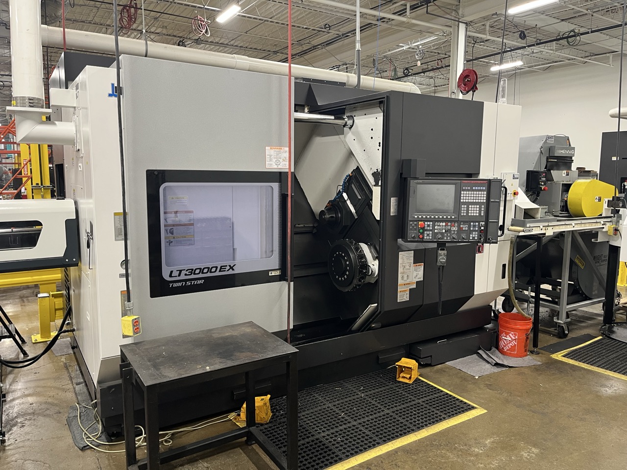 Okuma LT3000 EX Twin Star Multi Axis CNC Lathe, 2020 - Renishaw Probe, Bar Feeder, Chip Conveyor