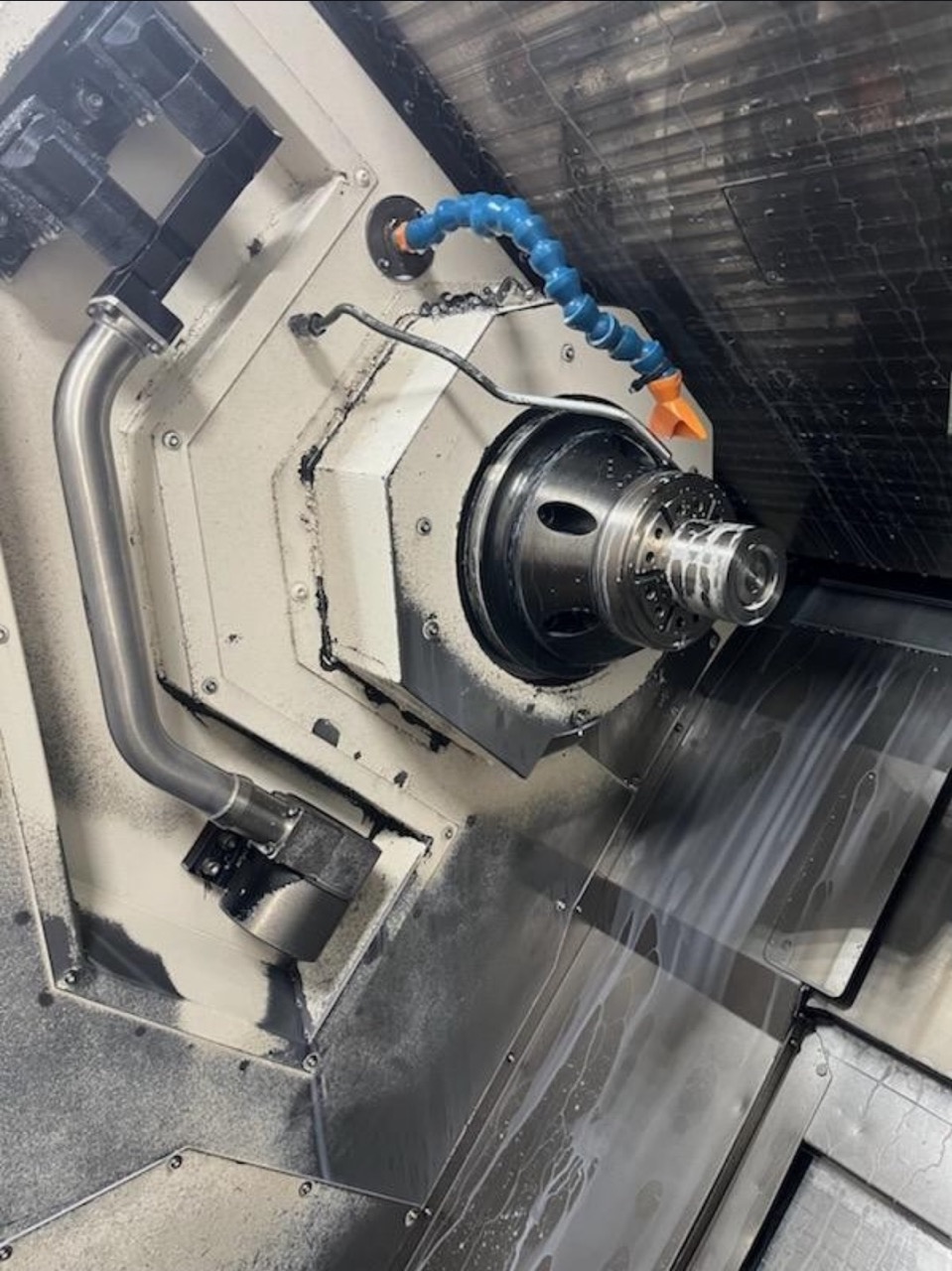 Okuma LT3000 EX Twin Star Multi Axis CNC Lathe, 2020 - Renishaw Probe, Bar Feeder, Chip Conveyor - Image 5
