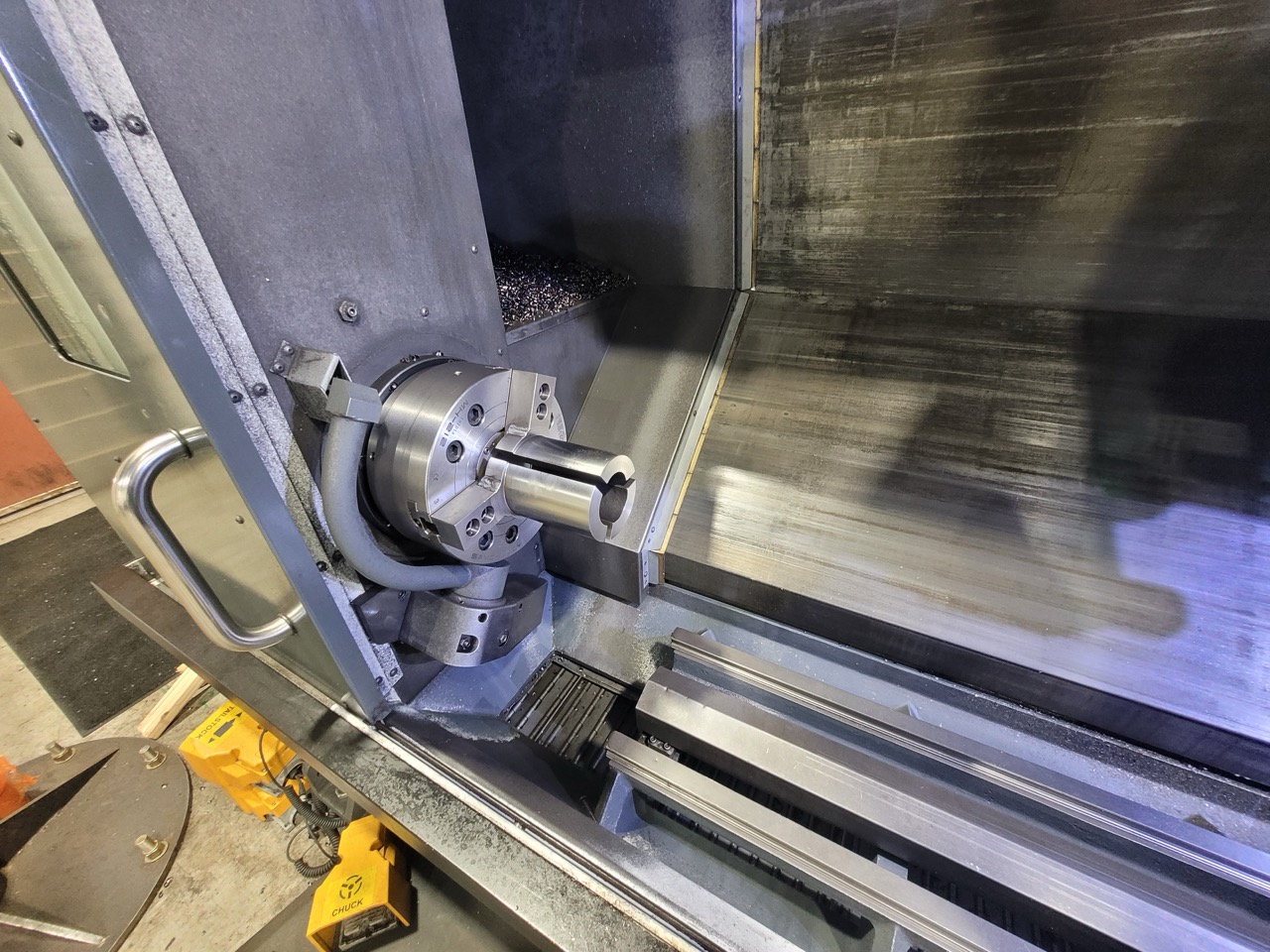 Haas ST-35LY CNC Lathe, 2020 - 62" Long Bed, 6K Live Tooling, Y-Axis, Tool Presetter - Image 5