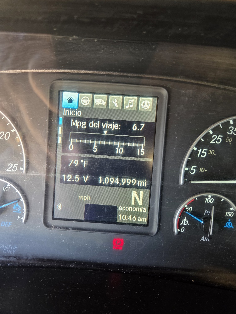Freightliner Cascadia 126 Sleeper Truck, 2019 – Detroit DD15, DT12 Automatic, 72” Raised Roof, Tandem Axle - Image 7