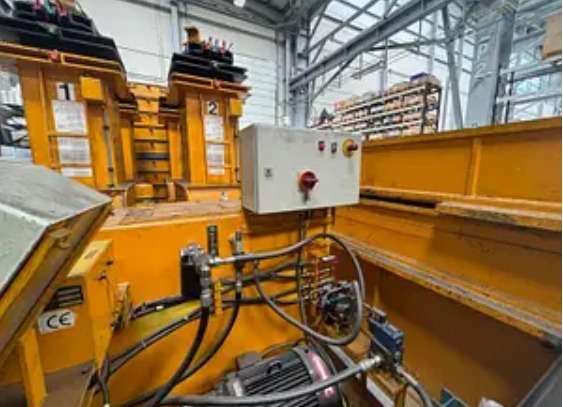 Lift Systems 34PT5400WT Hydraulic Gantry, 2004 – 500 Ton 4‑Point Lifting System, 27.5 ft–35 ft Lift Height - Image 4