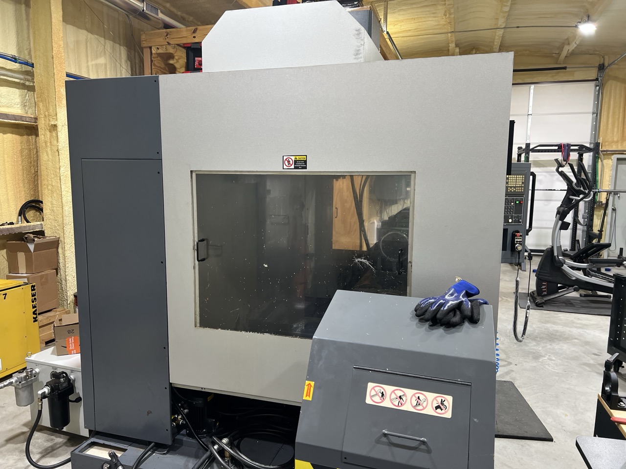 Leadwell V-40it 40"x20" VMC 4th/5th Axis, 2011 - Trunnion Table, TSC and Low Hours - Image 3