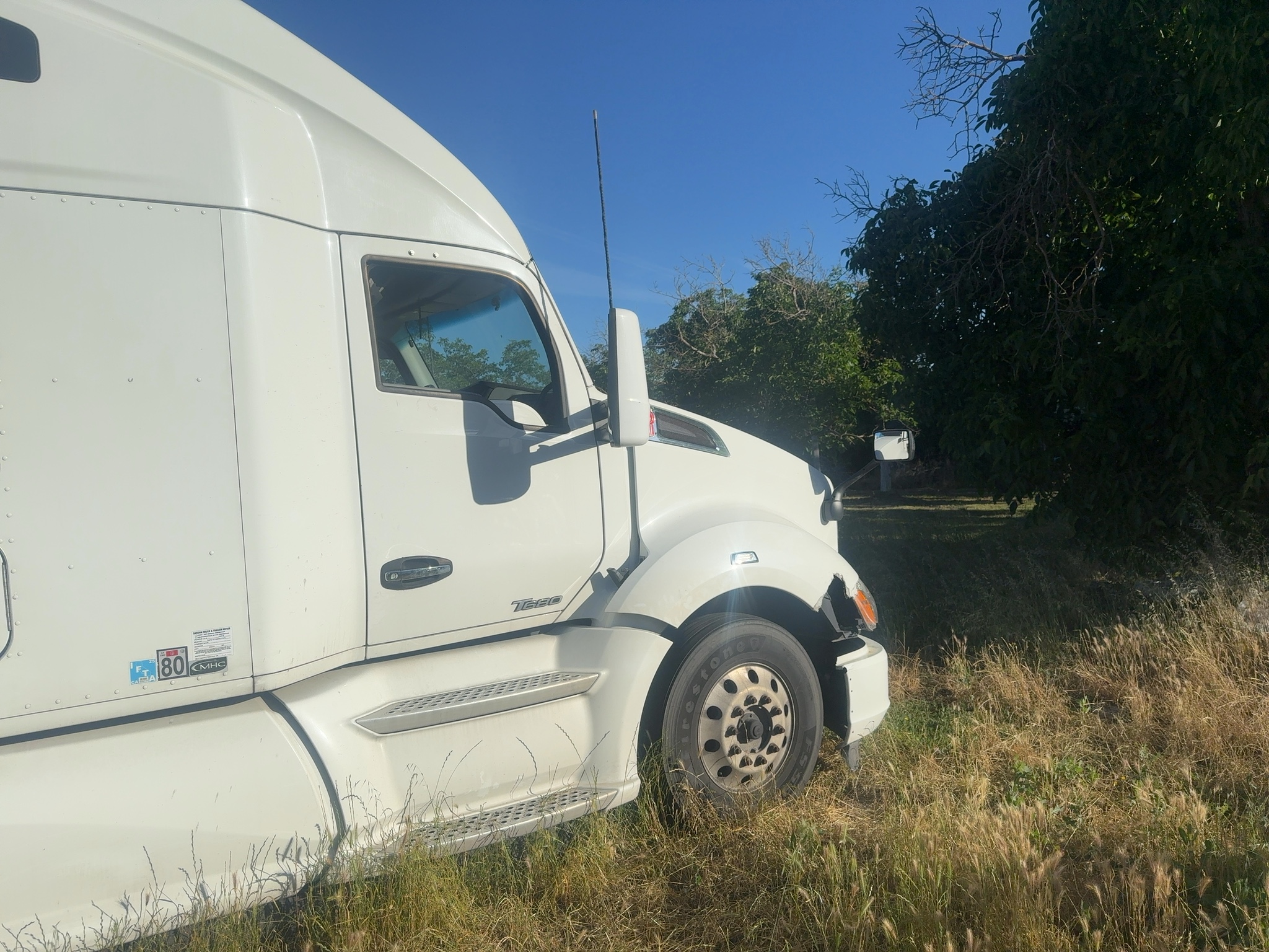 Kenworth T680 Sleeper Truck, 2020 - Cummins X15/ISX 15.0L Diesel - Image 11