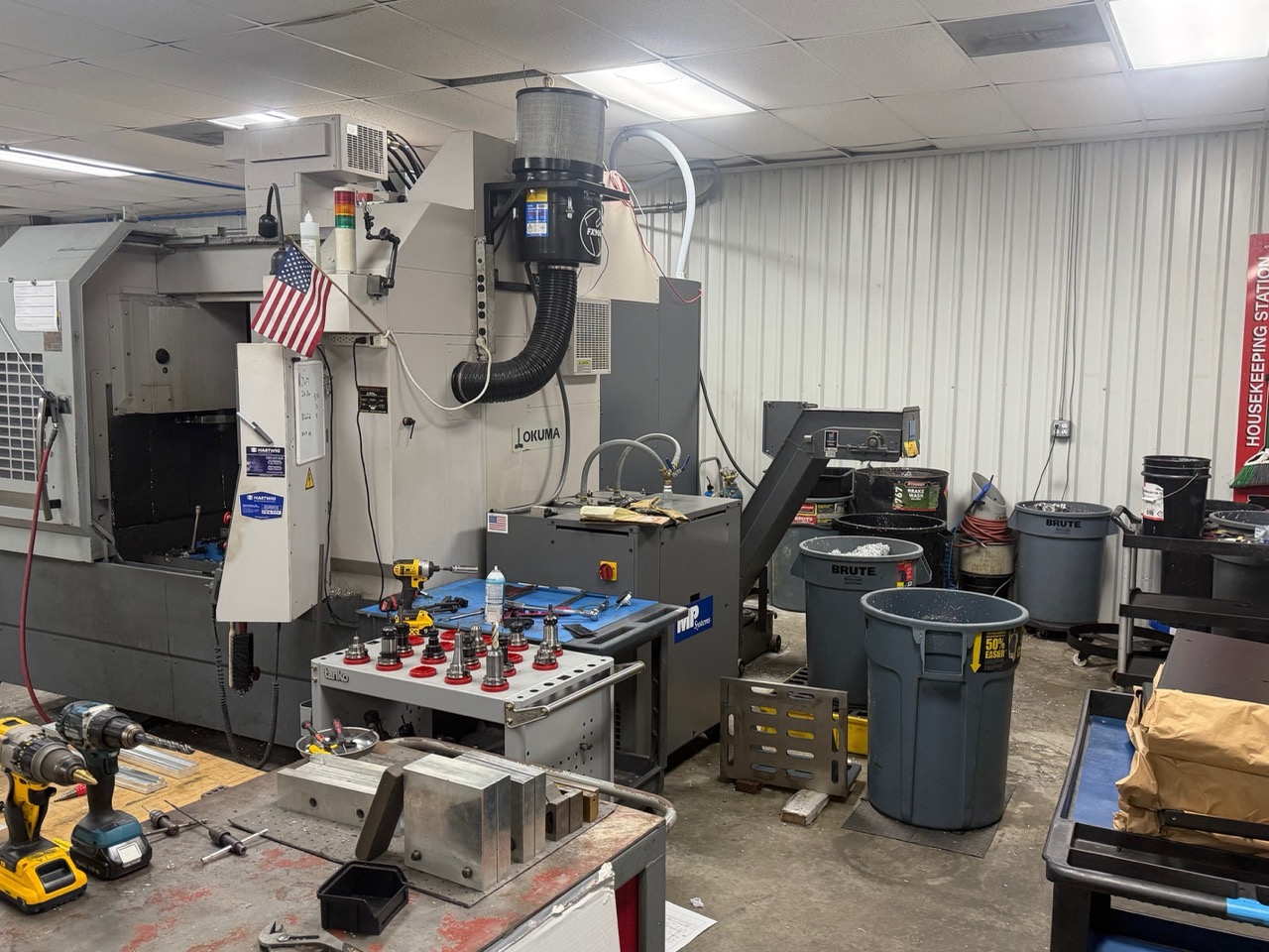 Okuma Genos M560-V VMC, 2013 - TSC, Probe, Rotary Table - Image 6