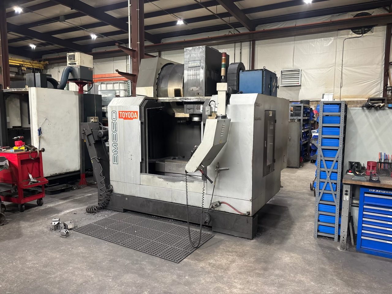 Toyoda BM 850 CNC VMC, 2008 - 300 PSI Thru-Spindle Coolant, CAT-50