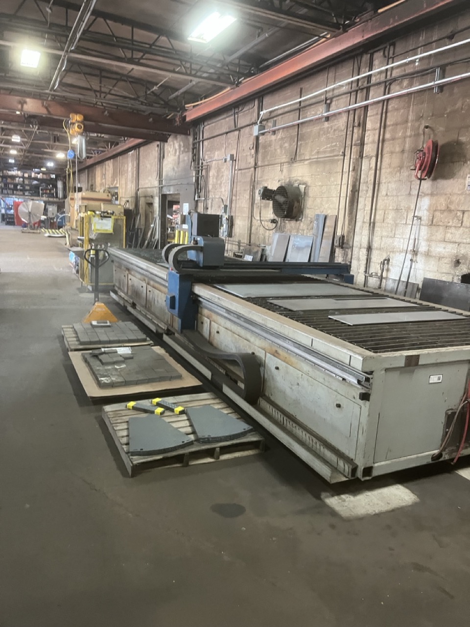 6' x 24' AKS Accukut CNC Plasma Table, 2012 - Hypertherm 260XD