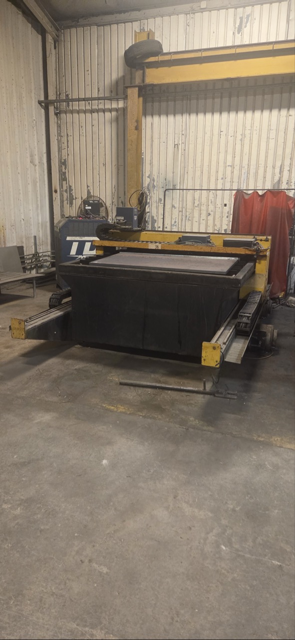 5' x 10' Esab Eclipse Cutting CNC Plasma, 2012 - 300 Amp Thermal Dynamics, Kaliburn Burny Phantom, Water Table