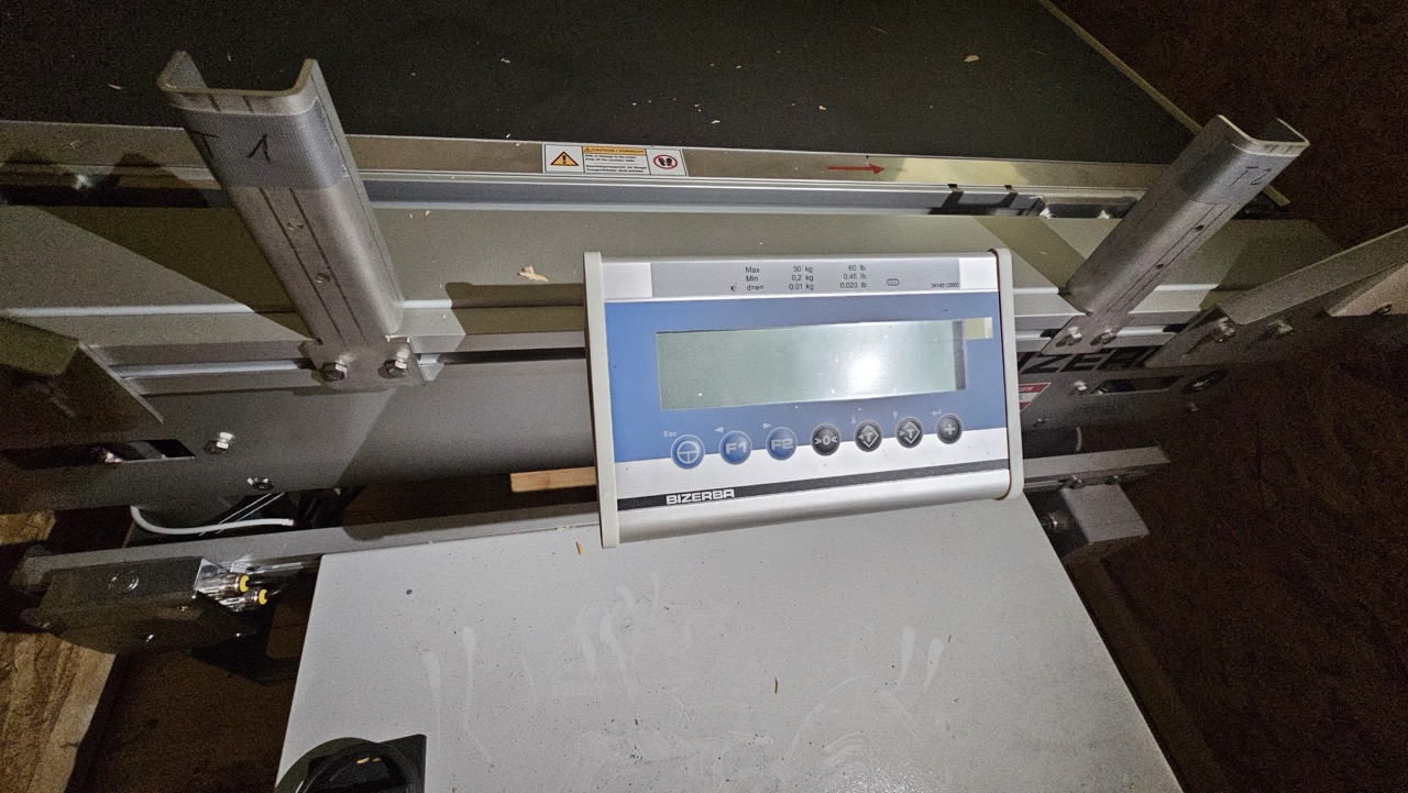 Bizerba CWL-L Dynamic Conveyor Scale / Checkweigher with WM-3 Weighing Terminal, 2024 - Test Hours, In crate - Image 2