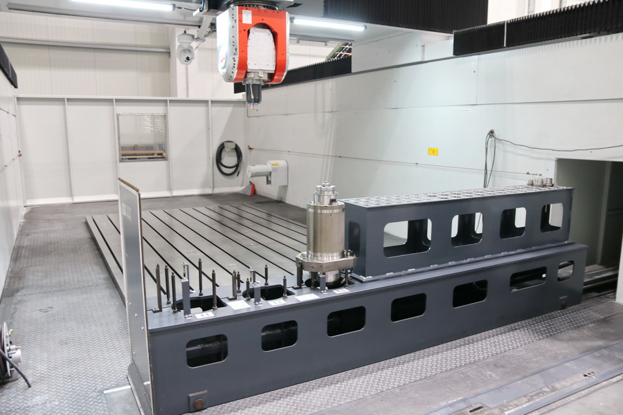 Droop + Rein FOGS 40 60 C CNC 5-Axis High Speed Gantry Type Machining Center, 2016 - Rotary Table, Probe, Blum Tool Measurement System, Extraction System - Image 18