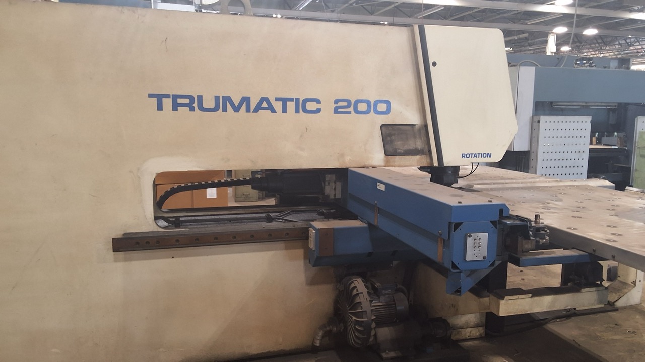 Trumpf Trumatic 200 CNC Turret Punch Press, 1996 - Image 8