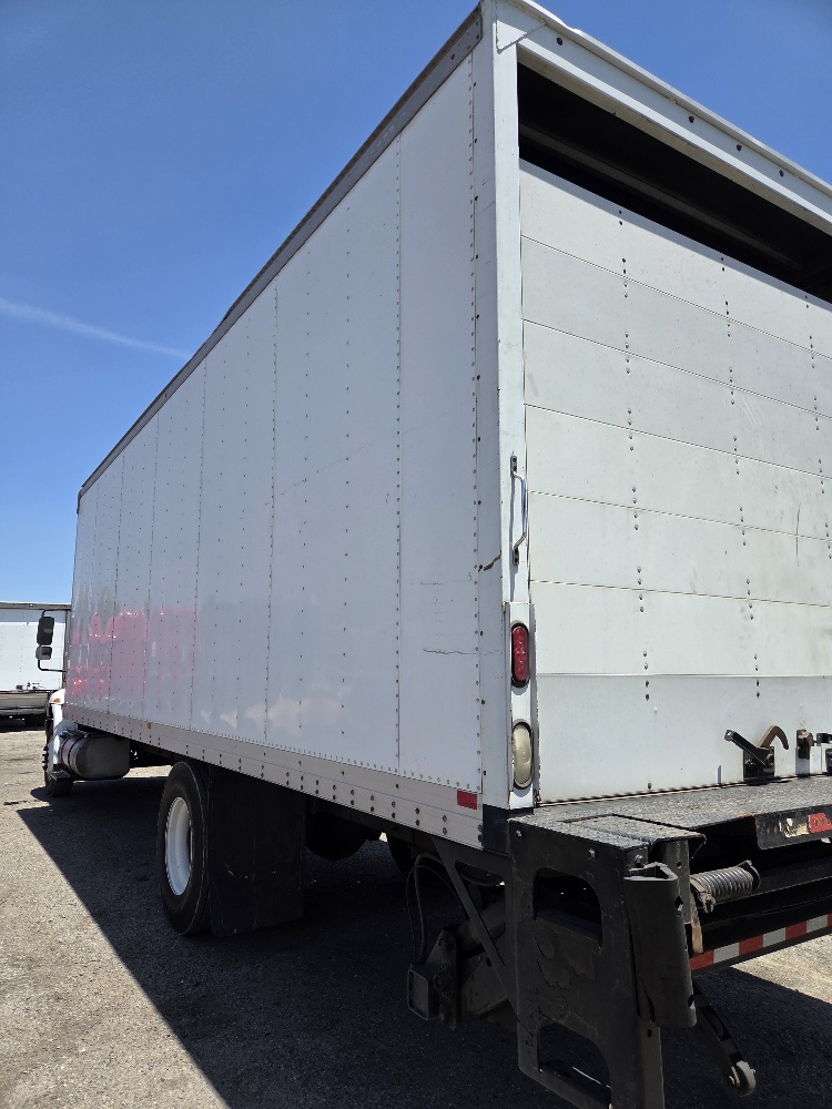 International DuraStar 4300 26’ Box Truck, 2018 – Cummins B6.7 Diesel, Allison Automatic, Liftgate & Non-CDL GVWR - Image 7