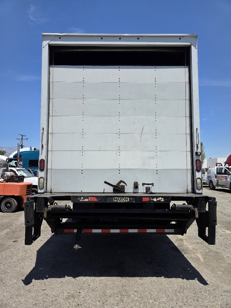 International DuraStar 4300 26’ Box Truck, 2018 – Cummins B6.7 Diesel, Allison Automatic, Liftgate & Non-CDL GVWR - Image 8